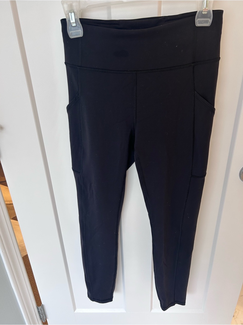 Lululemon Athletica Fast & Free  Black High-Rise Pockets Tights - Size 6